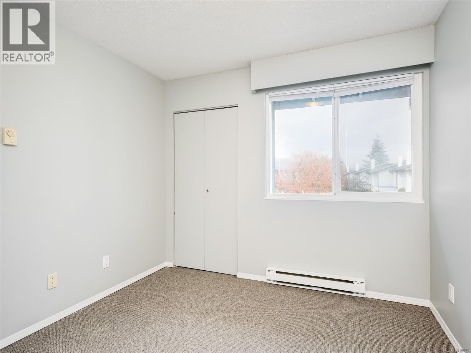 45 3987 Gordon Head Rd, Saanich