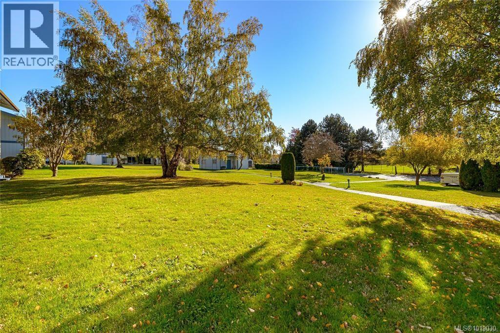 45 3987 Gordon Head Rd, Saanich