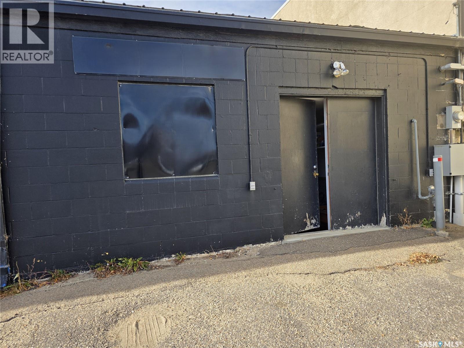 Office for Sale in  st AVENUE NE Swift Current 