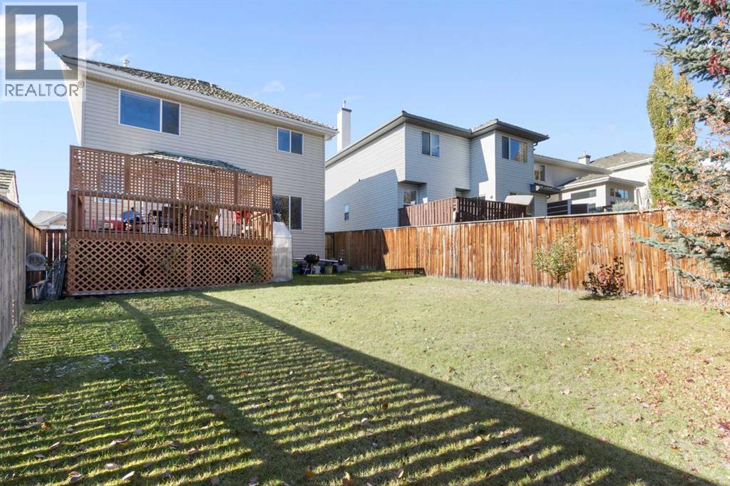 Single Family House for Sale in  Spring Crescent SW Springbank Hill Calgary 