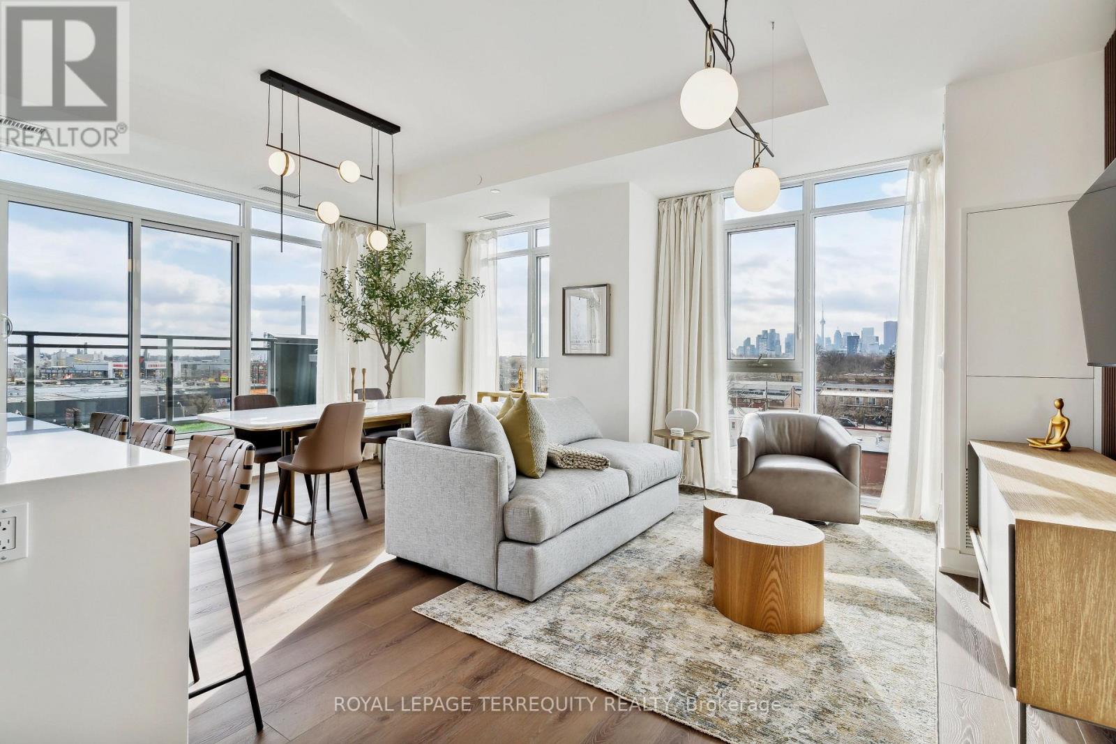 1285 Queen Street East 607