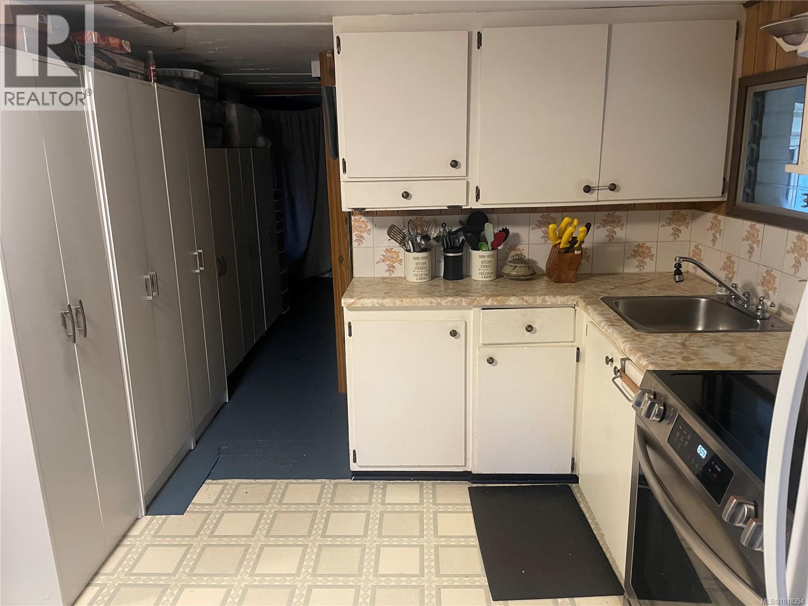 247 Huson Rd, Qualicum Beach