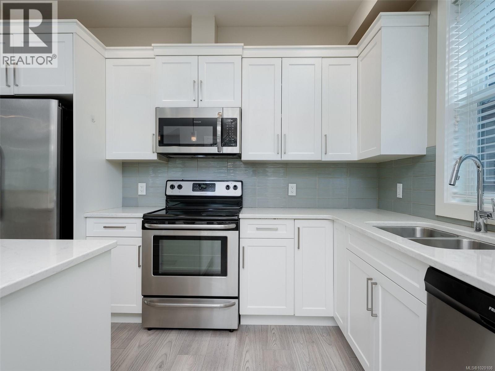 6503 Callumwood Lane, Sooke