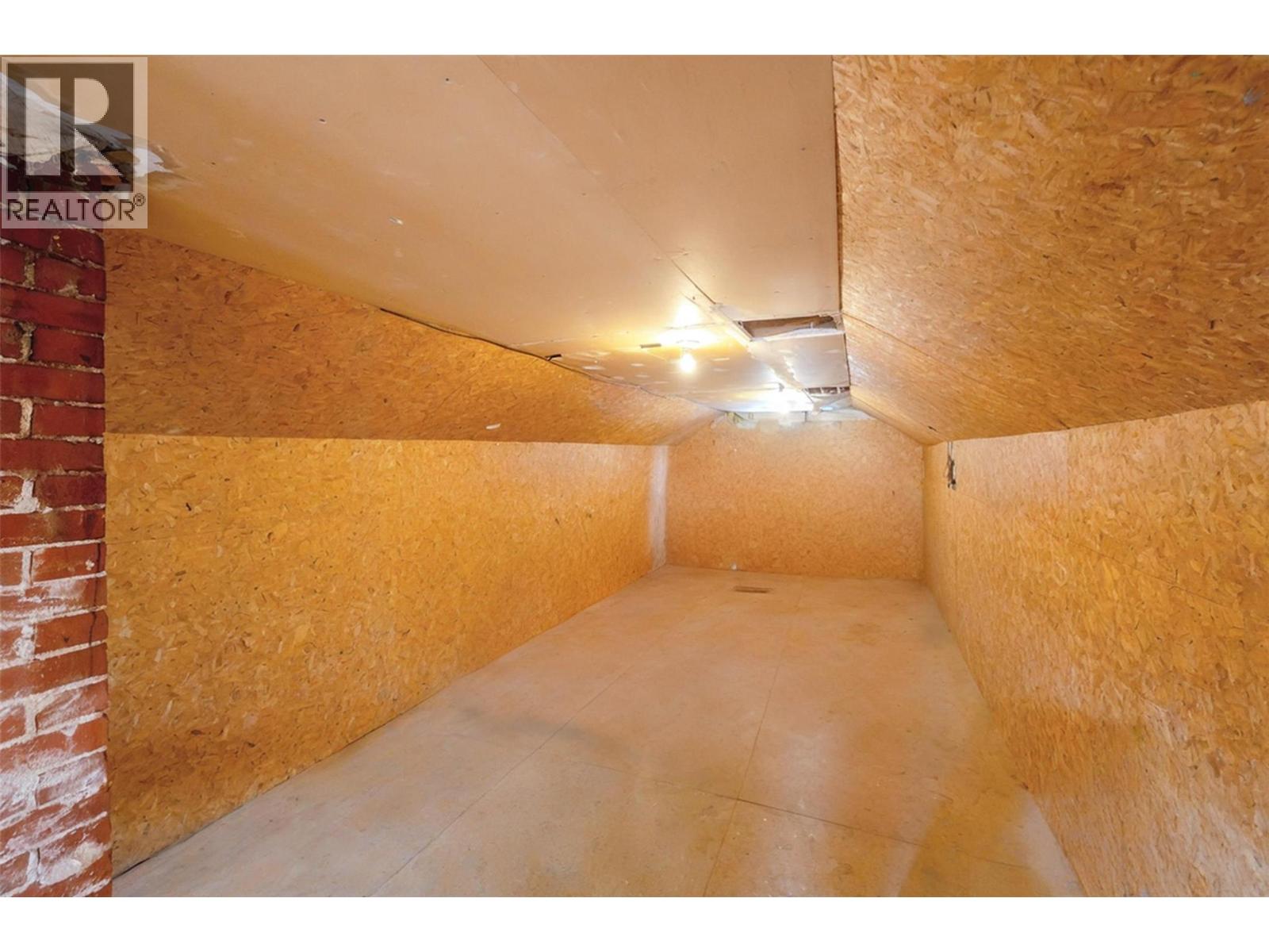 6487 Badger Street, Oliver