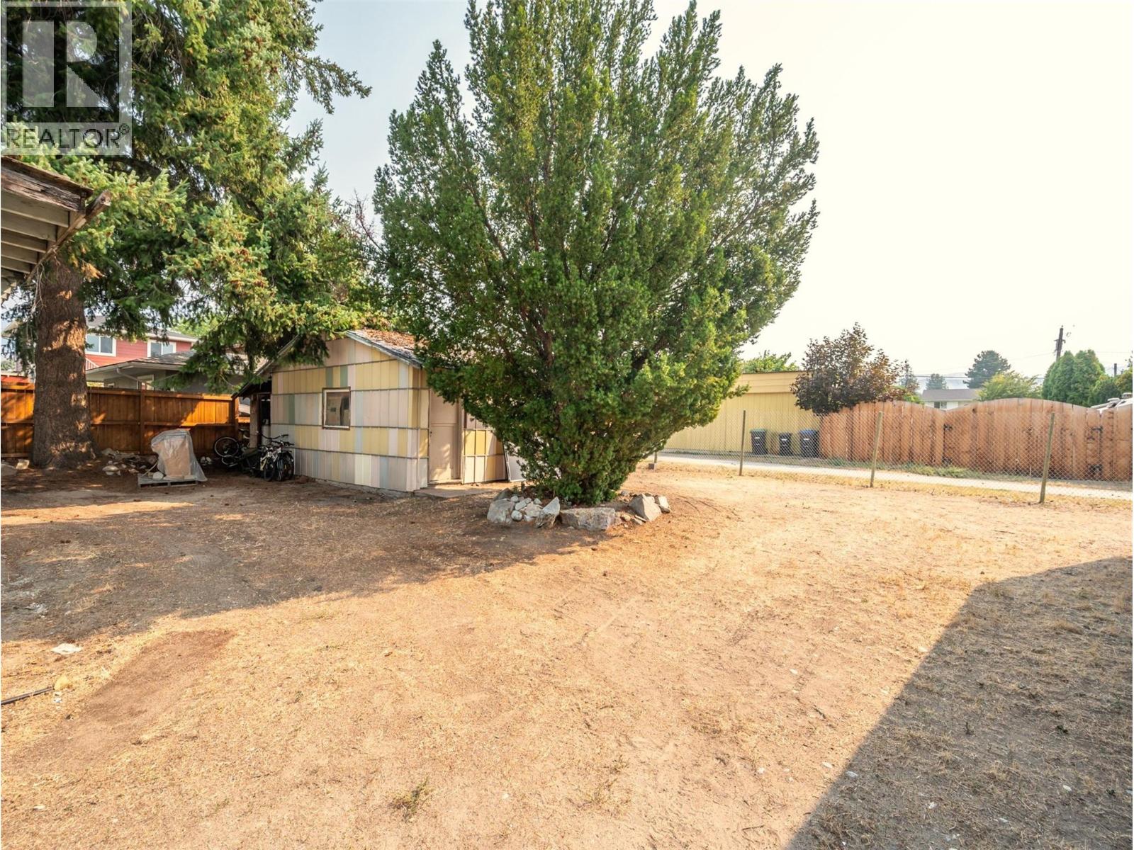 6487 Badger Street, Oliver