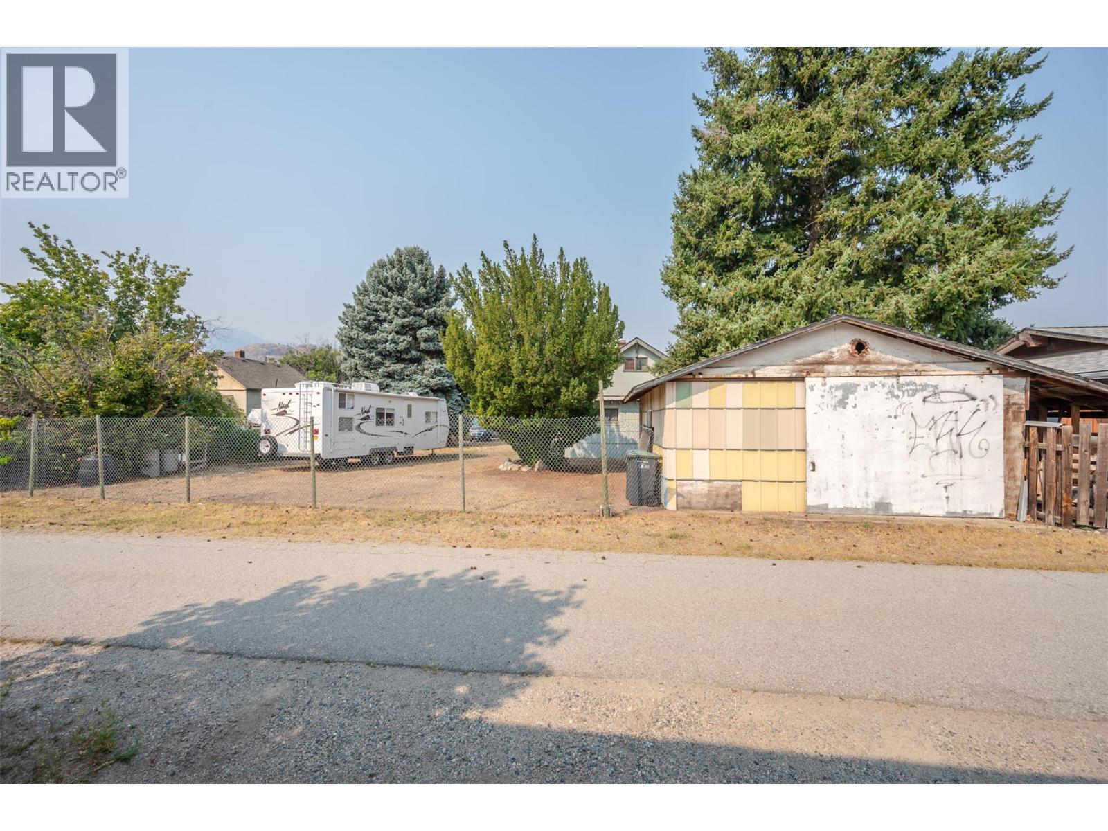 6487 Badger Street, Oliver