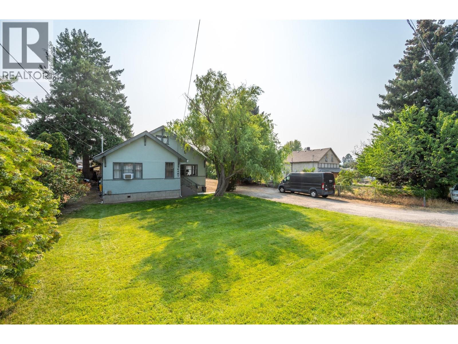 6487 Badger Street, Oliver