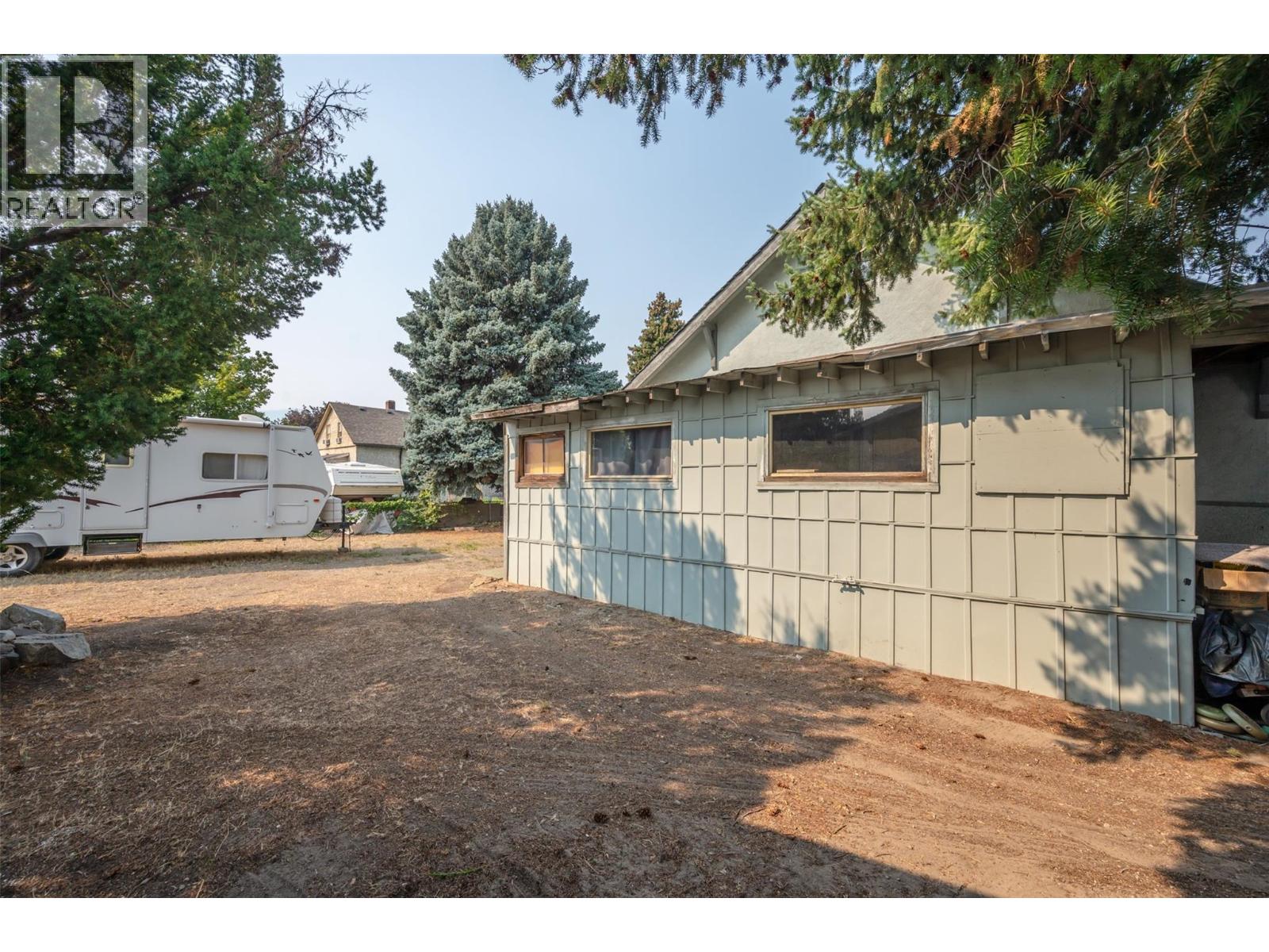 6487 Badger Street, Oliver