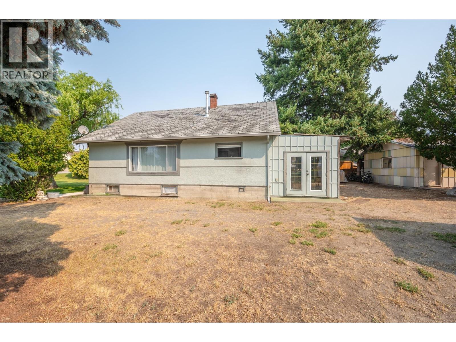 6487 Badger Street, Oliver