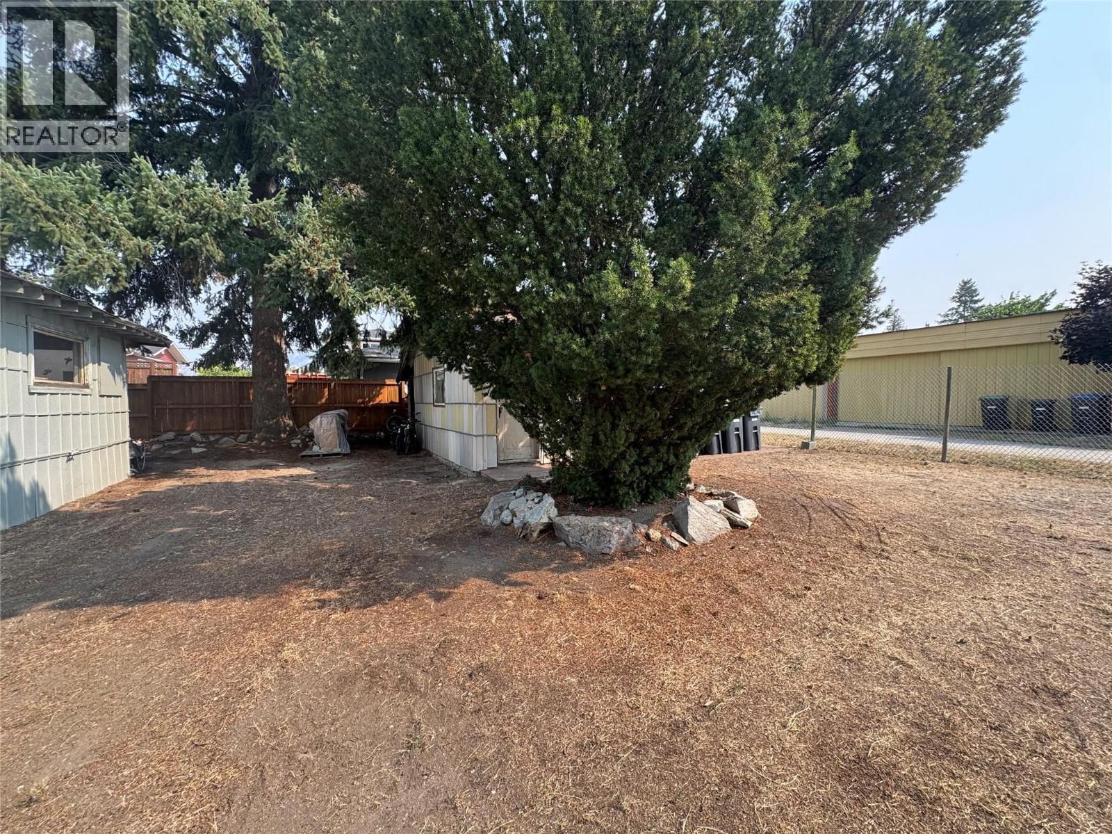 6487 Badger Street, Oliver