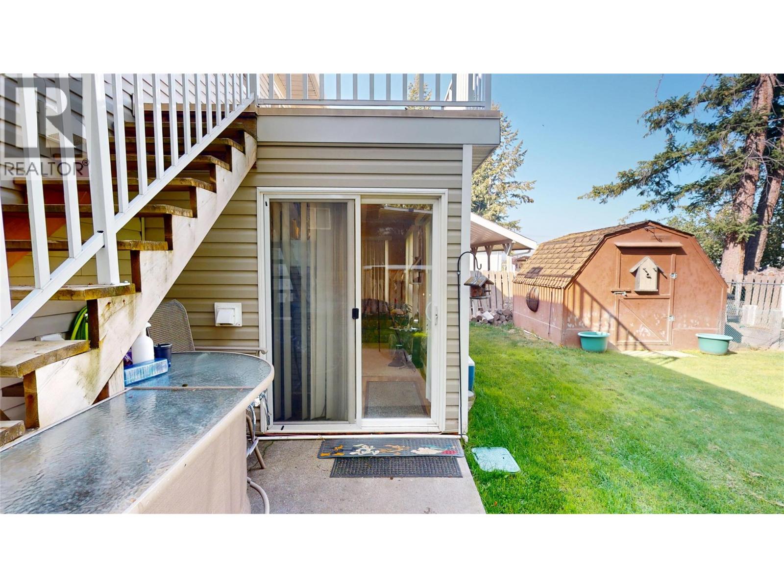 2712 2A Street S, Cranbrook