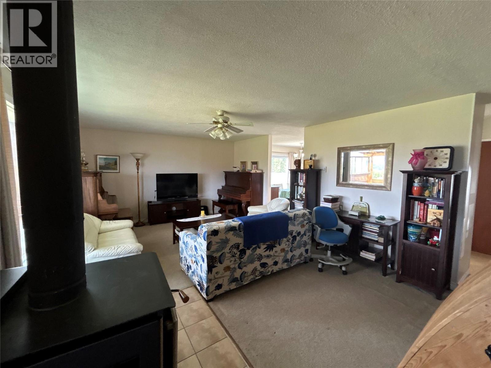 3853 Muzzy Road, Creston