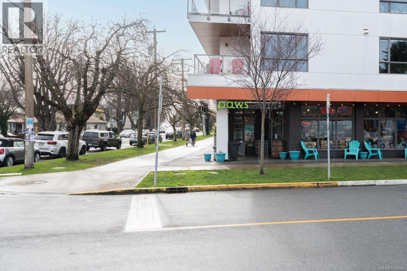 105 1035 Sutlej St, Victoria