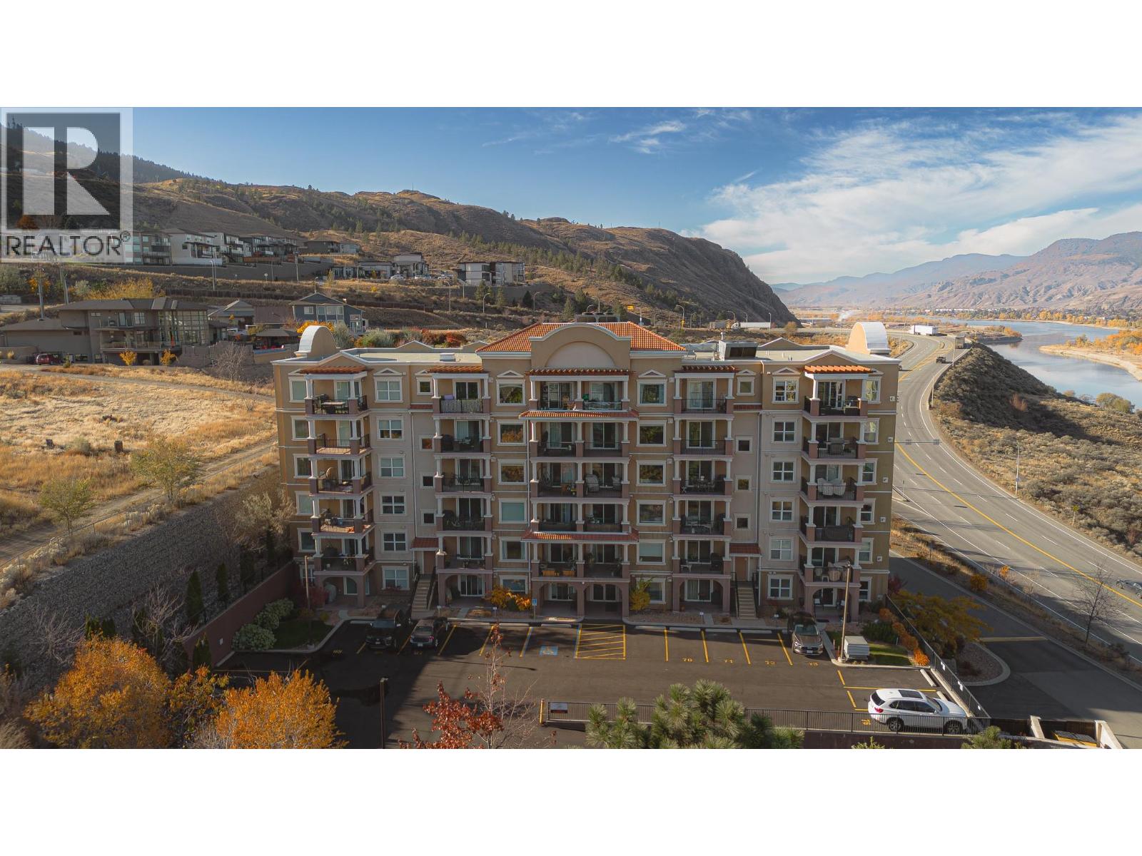 975 VICTORIA  W Street, Kamloops - Exteriors - Drone/Aerial View - Photo 3