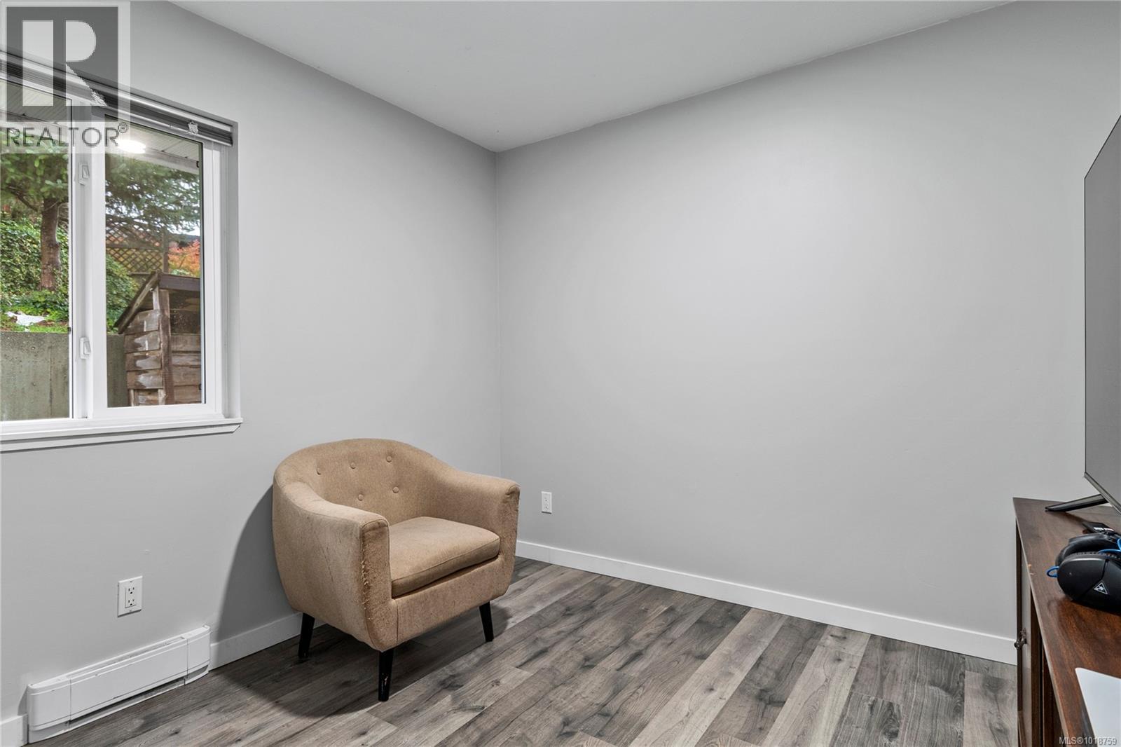 876 Springbok Rd, Campbell River