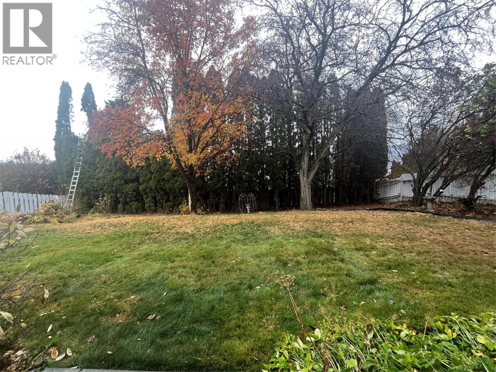 2392 Qu'Appelle Boulevard, Kamloops