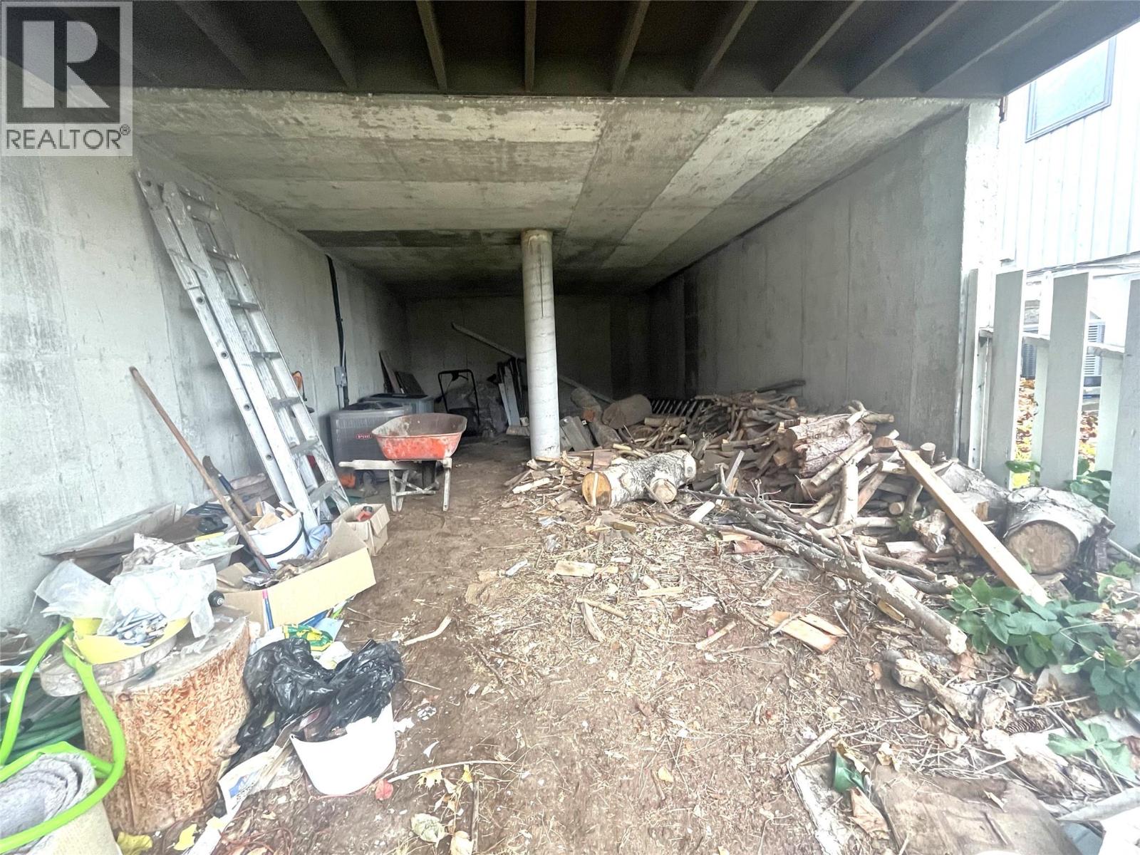 2392 Qu'Appelle Boulevard, Kamloops