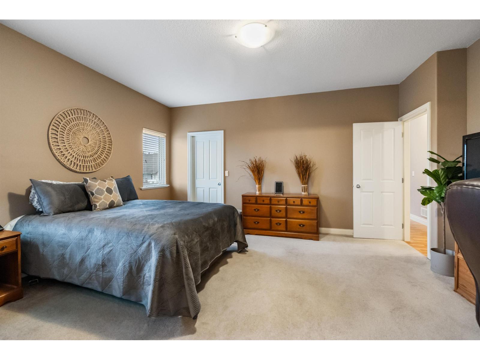 32464 BOBCAT DRIVE, Mission