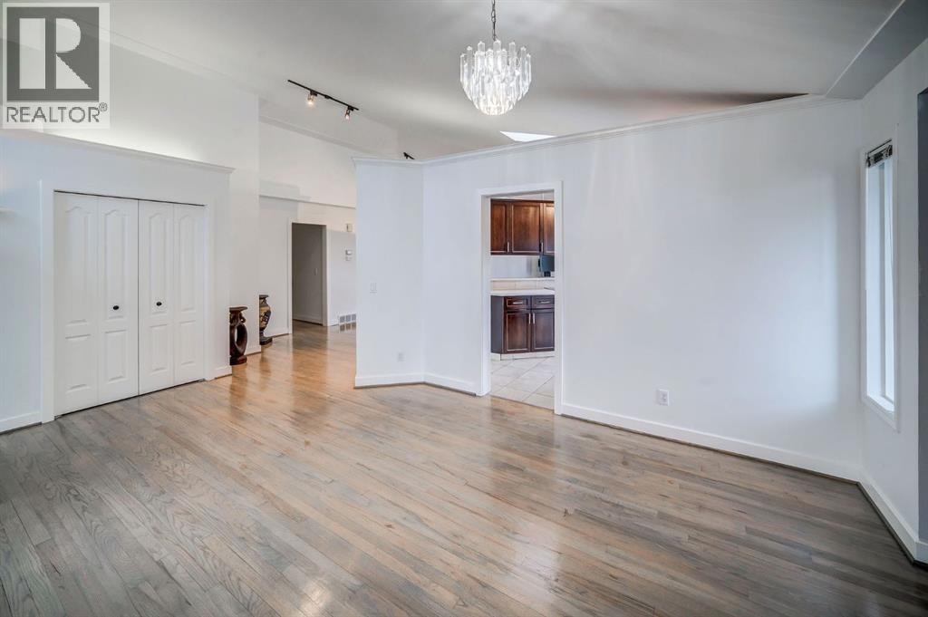 Single Family House Bungalow for Sale in  Signal Hill Heights SW Signal Hill Calgary 