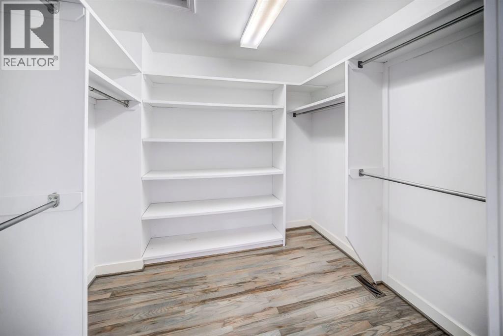 Single Family House Bungalow for Sale in  Signal Hill Heights SW Signal Hill Calgary 