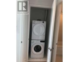 1810 - 15 Queens Quay E, Toronto, ON M5E0C5 Photo 9