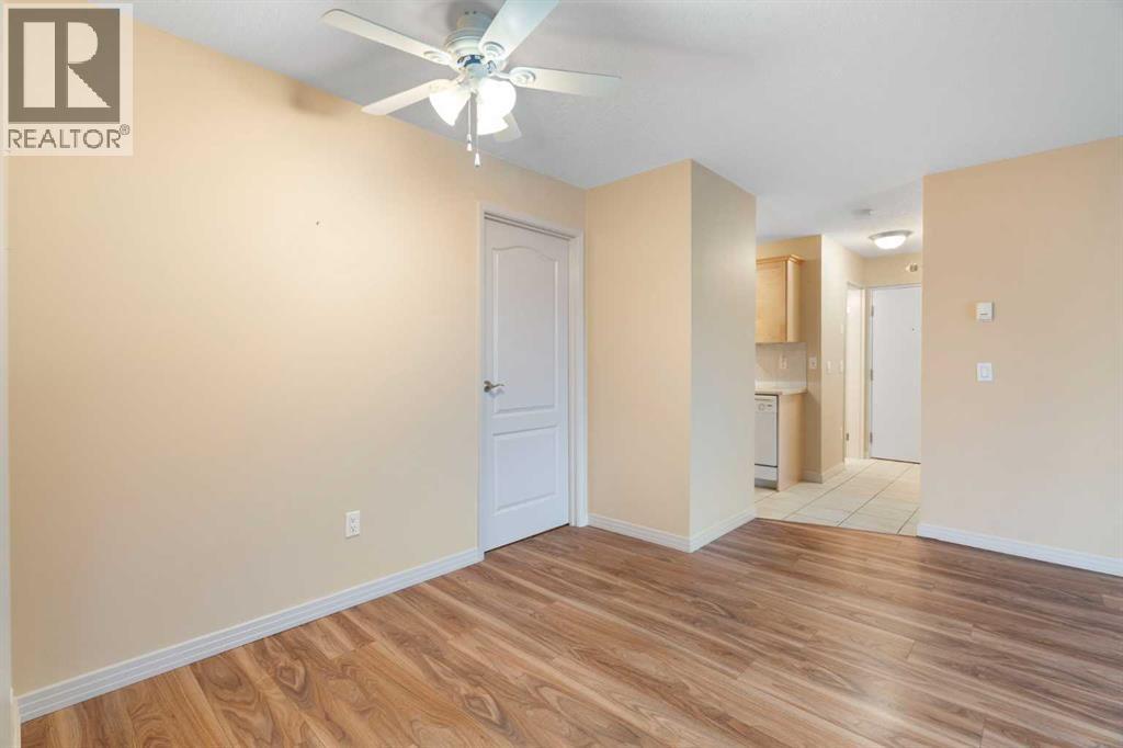 Single Family House for Sale in    Street SW Canyon Meadows Calgary 