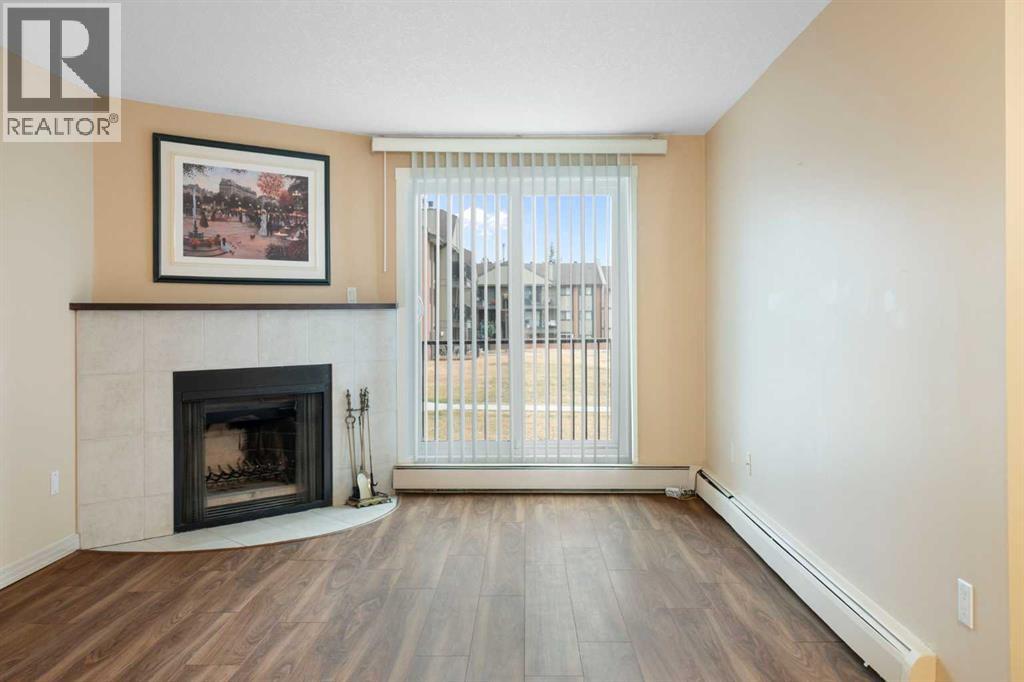 Single Family House for Sale in    Street SW Canyon Meadows Calgary 