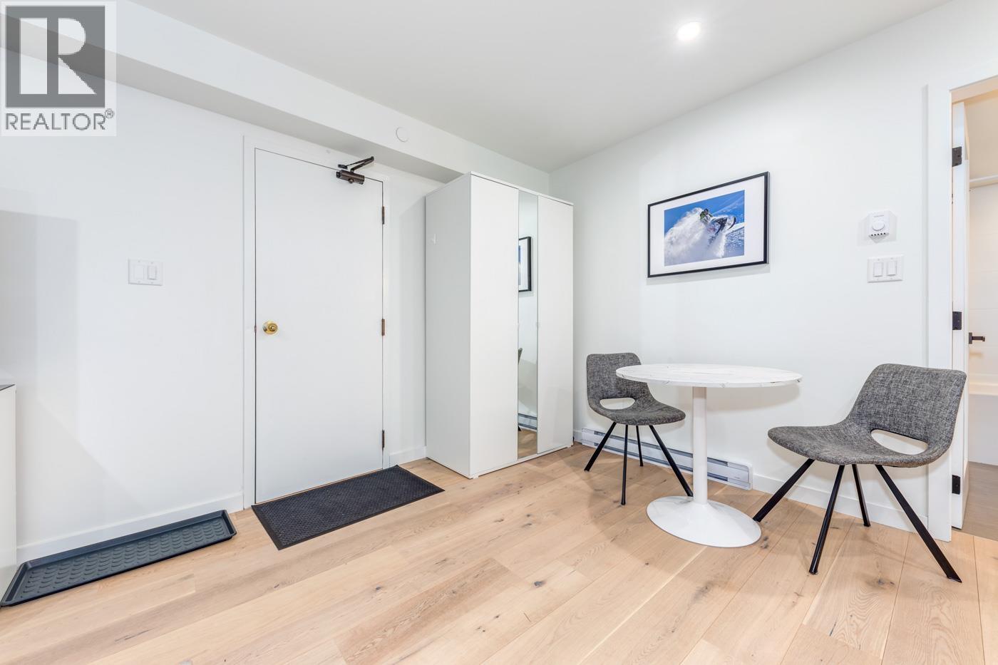 318 2111 WHISTLER ROAD, Whistler