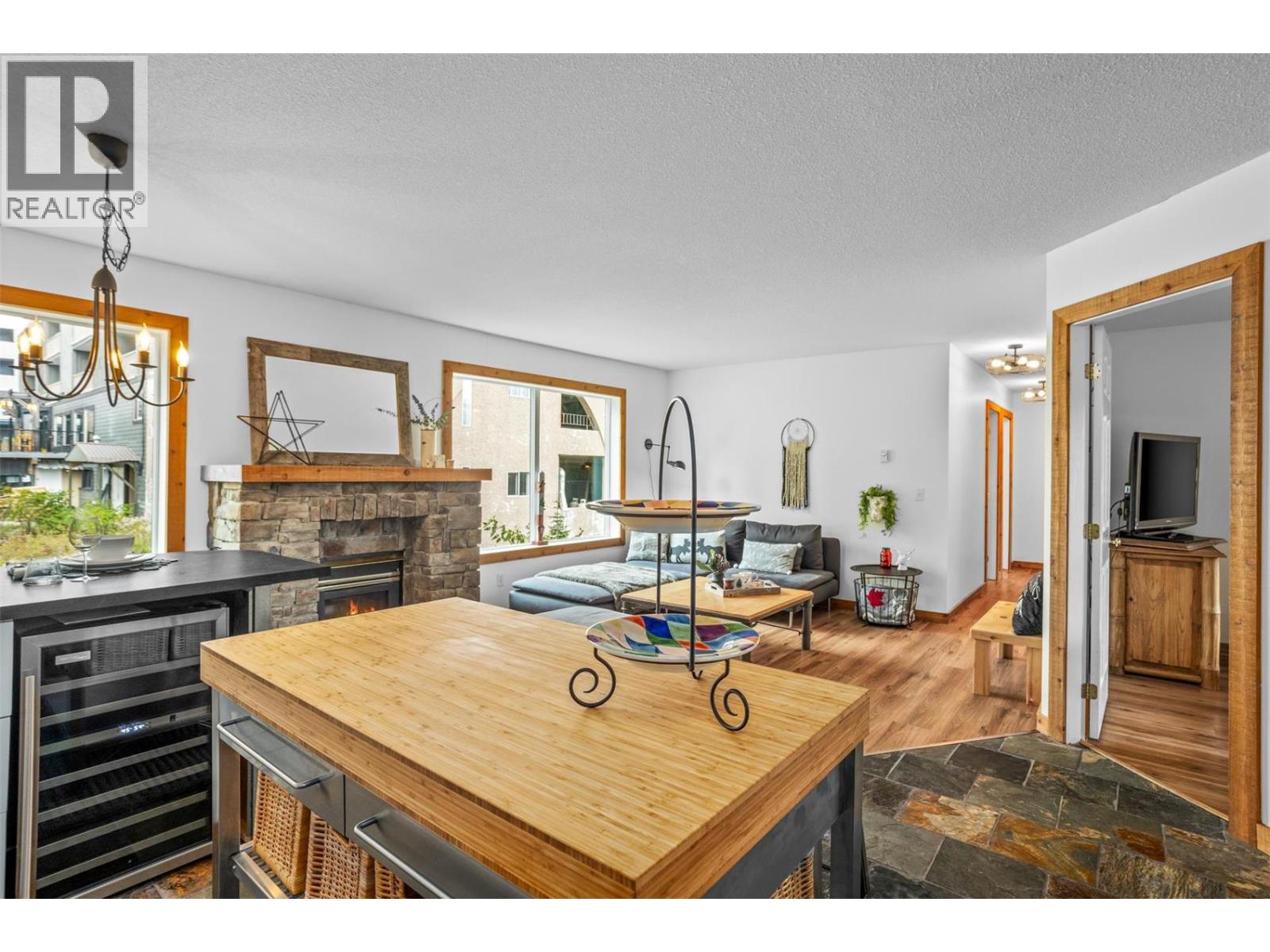 437F 40 Kettle View Road, Big White