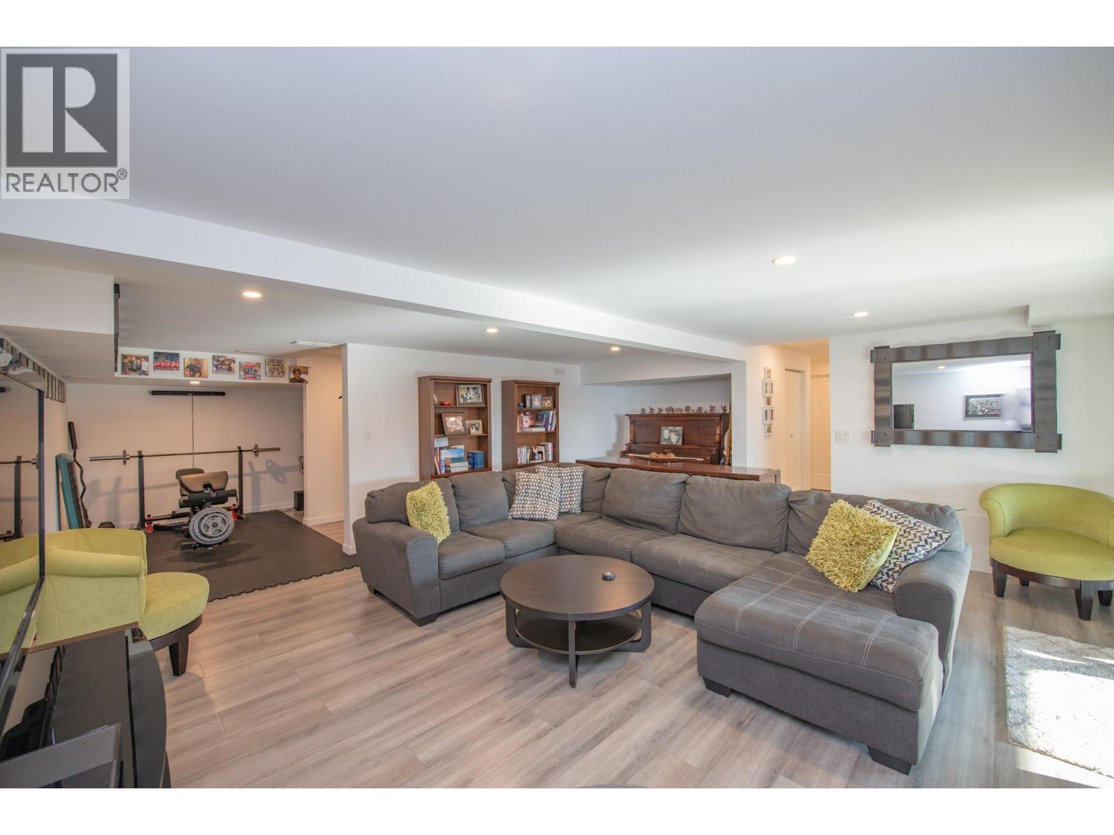 702 Cypress Drive, Coldstream