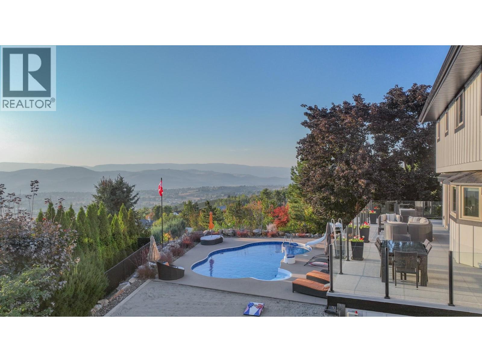 702 Cypress Drive, Coldstream