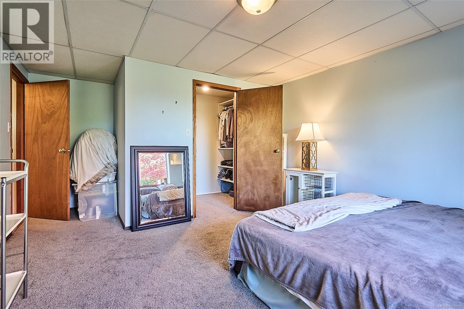 5422 Bayshore Dr, Nanaimo