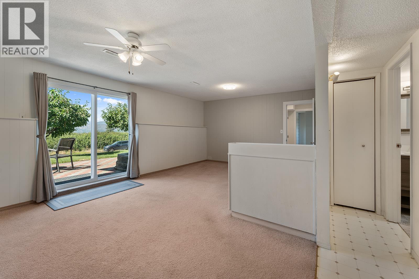  1175 Hillcrest Road, Kelowna