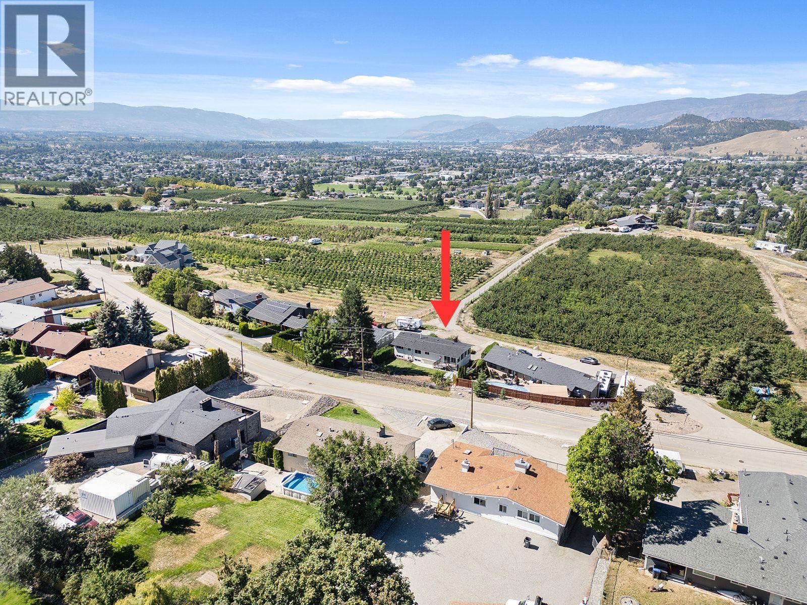  1175 Hillcrest Road, Kelowna
