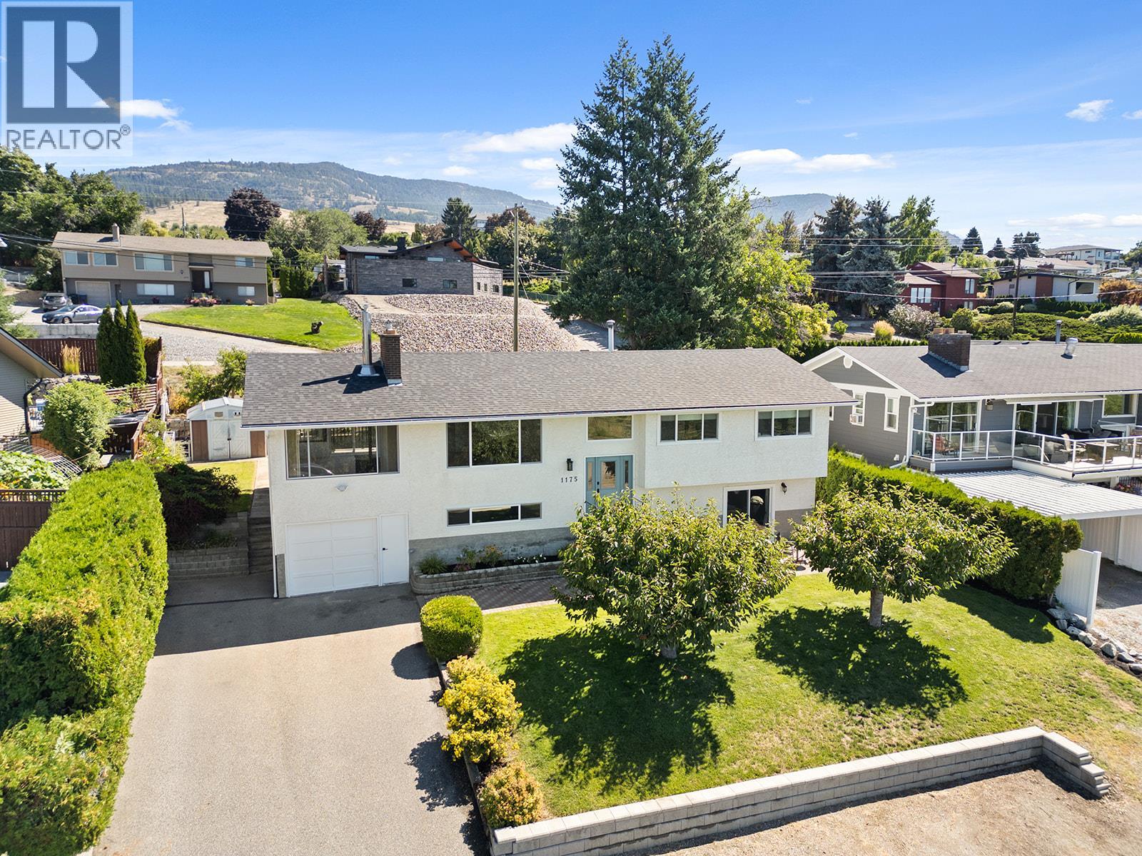  1175 Hillcrest Road, Kelowna