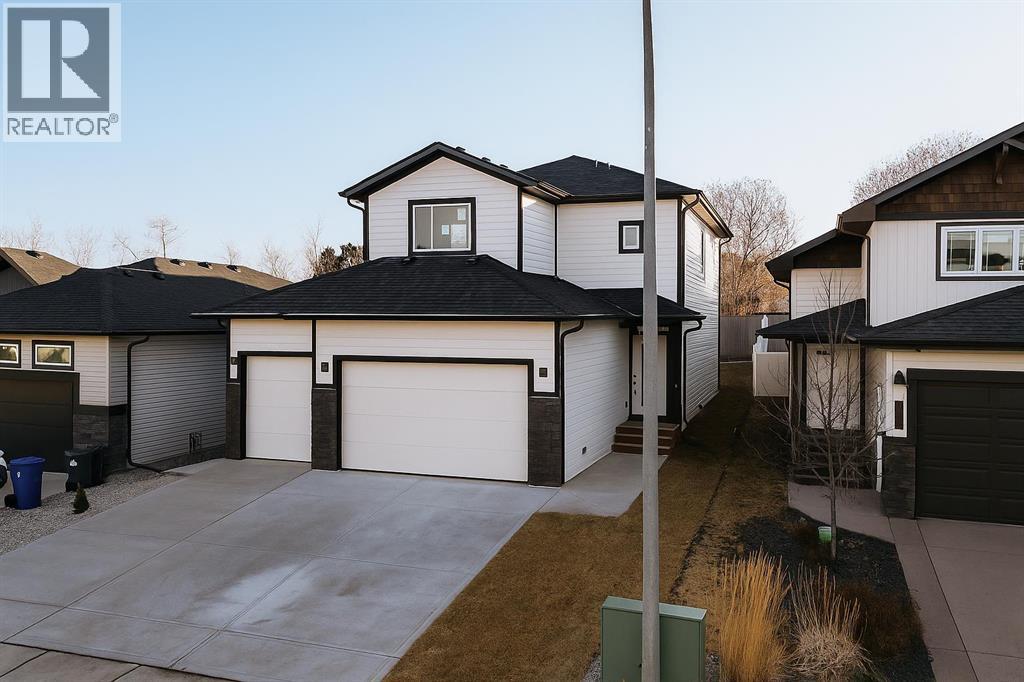 5821 Maple Cres, Innisfail