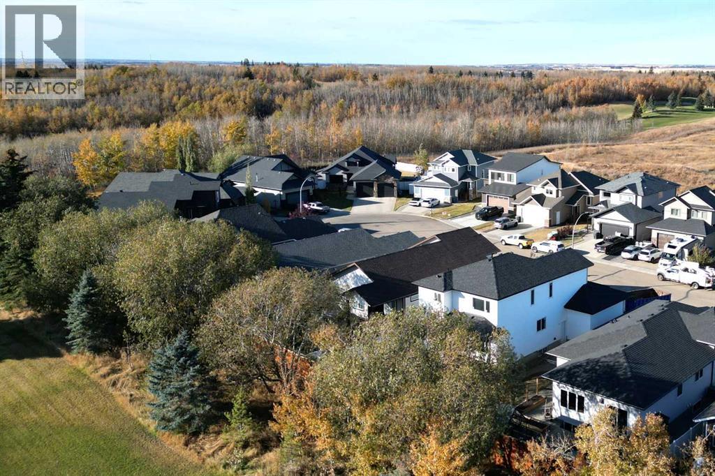 5821 Maple Cres, Innisfail