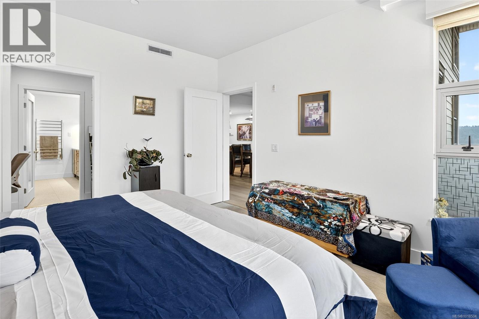 403 3223 Selleck Way, Colwood