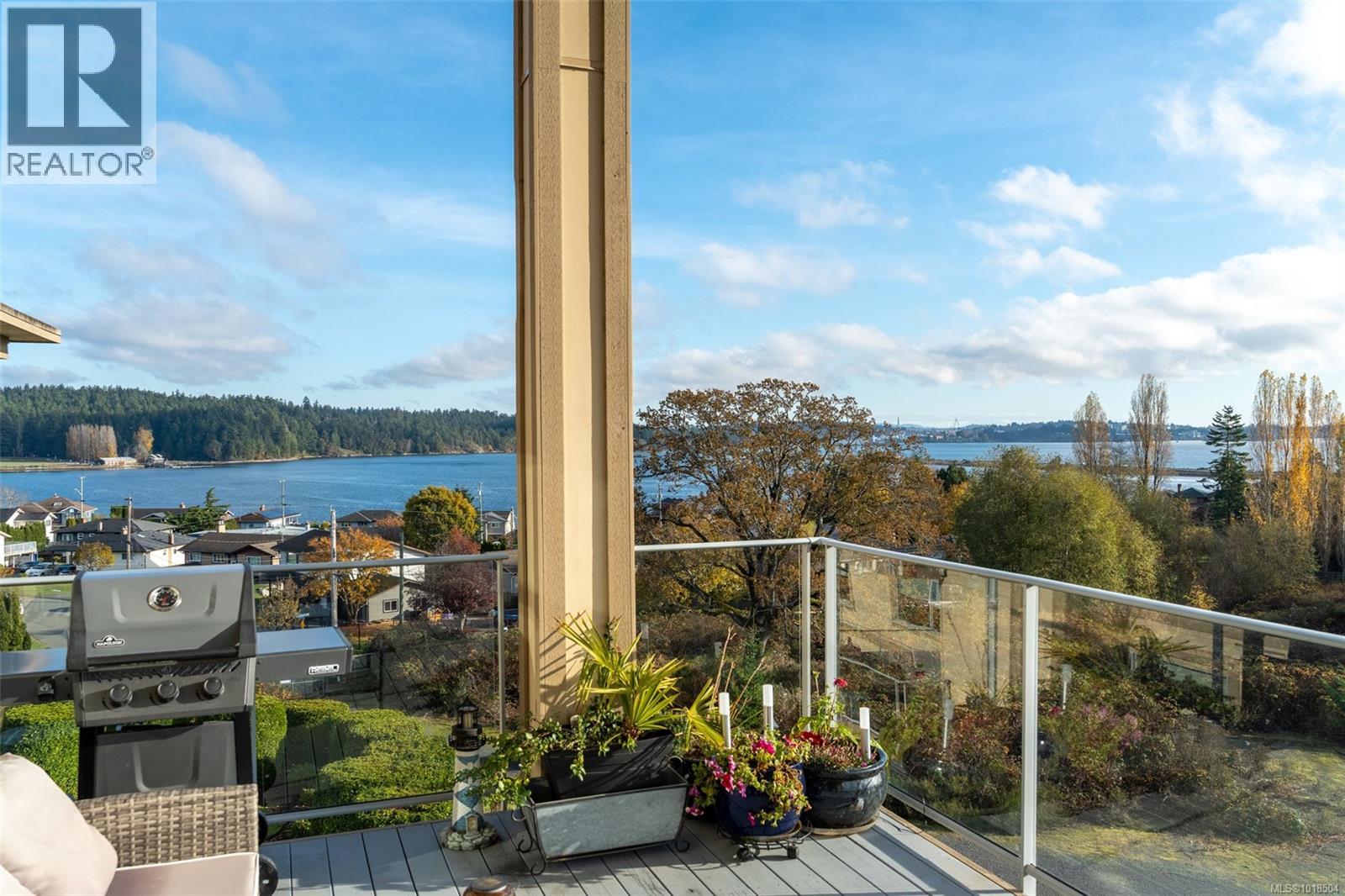 403 3223 Selleck Way, Colwood