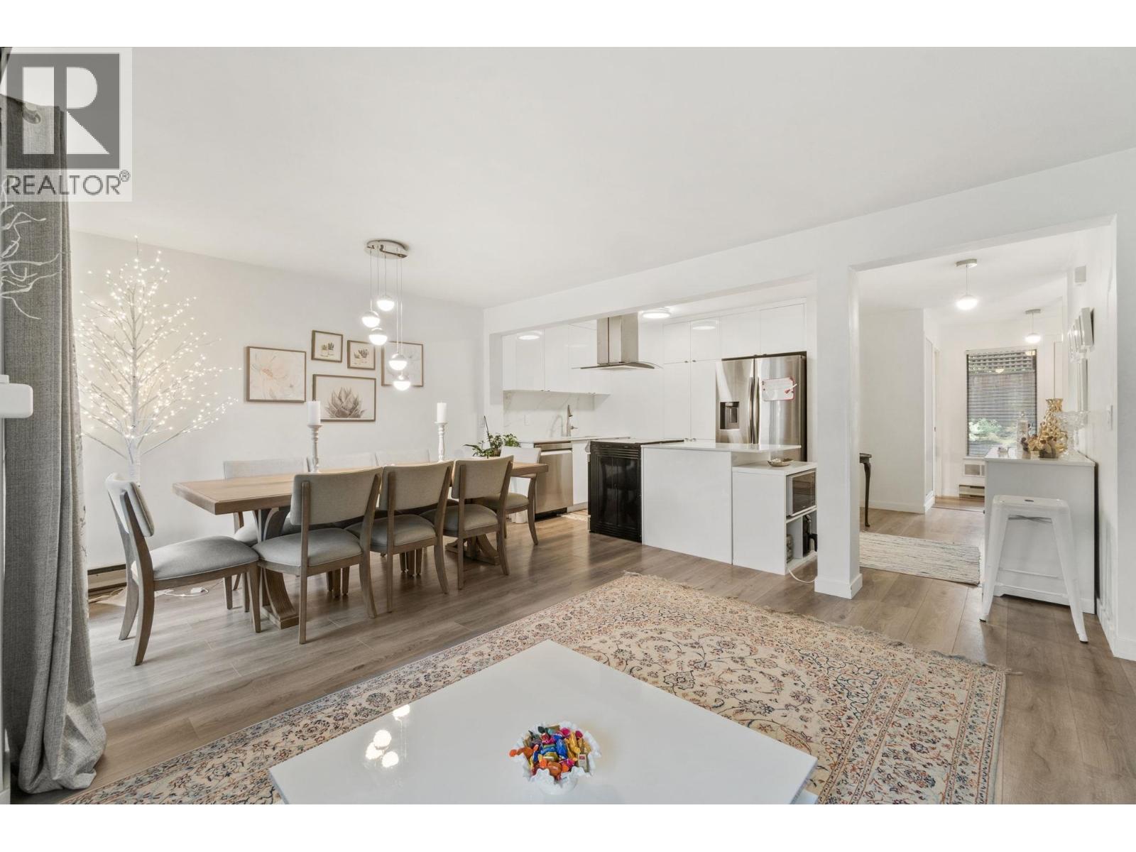 23 2133 ST. GEORGES AVENUE, North Vancouver