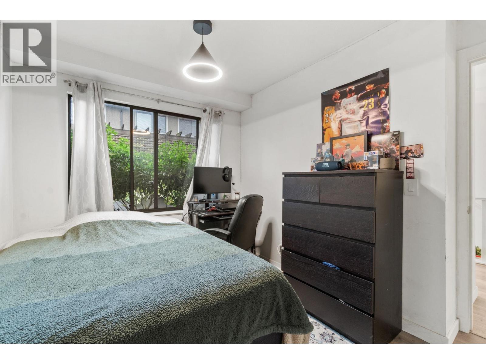 23 2133 ST. GEORGES AVENUE, North Vancouver