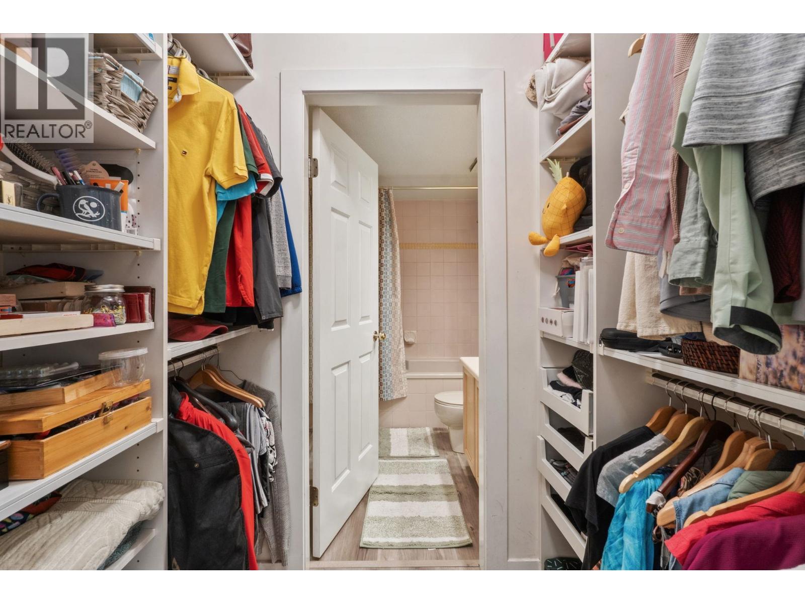 23 2133 ST. GEORGES AVENUE, North Vancouver