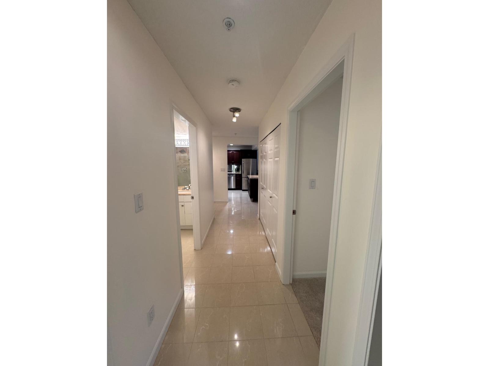 303 15255 18 AVENUE, Surrey