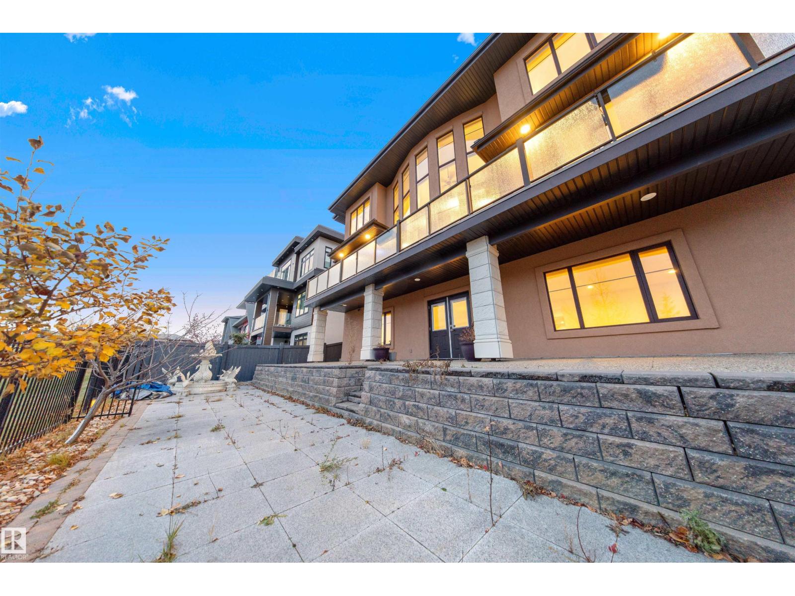 4811 WOOLSEY LN NW, Edmonton