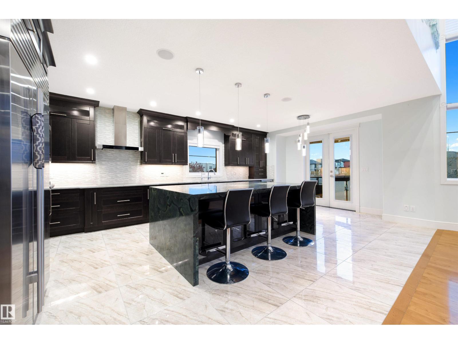 4811 WOOLSEY LN NW, Edmonton