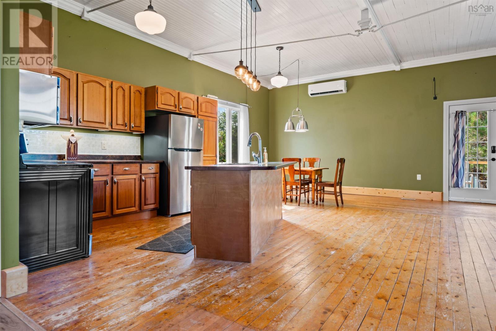 Property 11 of 42 of 42 Memory Lane