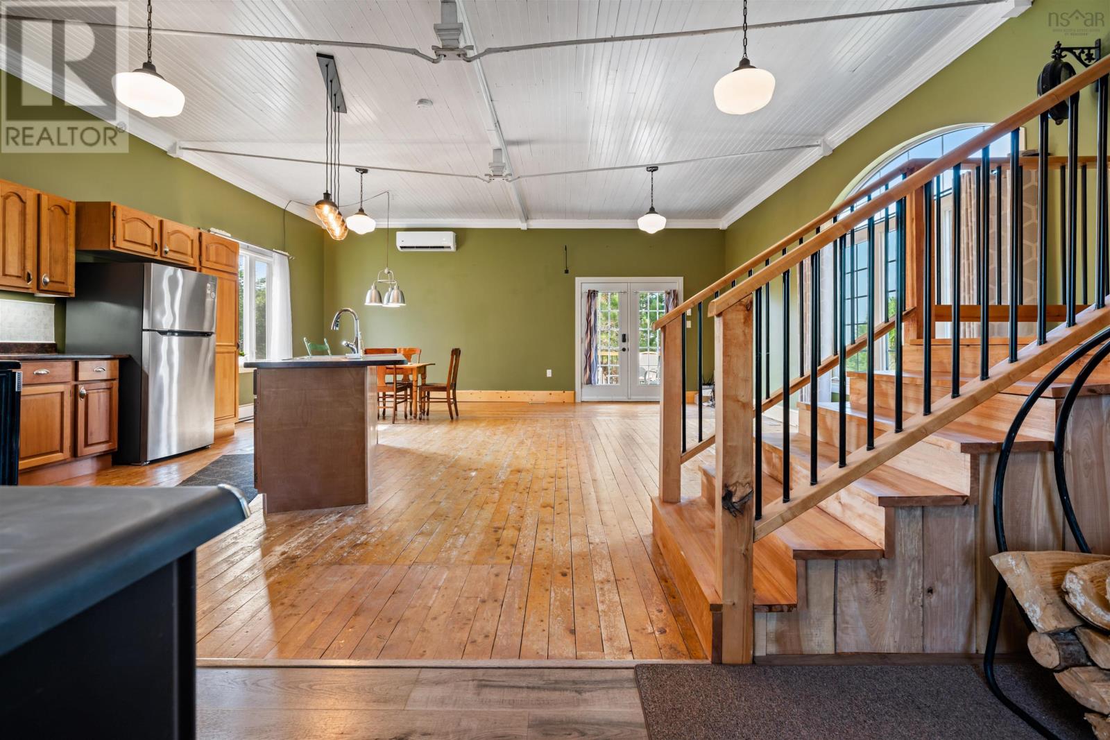 Property 21 of 42 of 42 Memory Lane