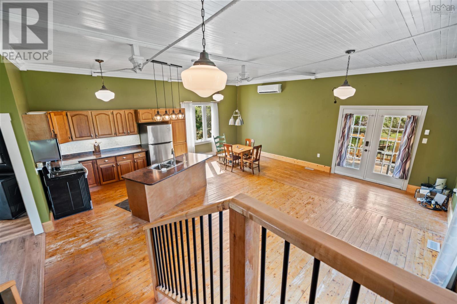 Property 24 of 42 of 42 Memory Lane