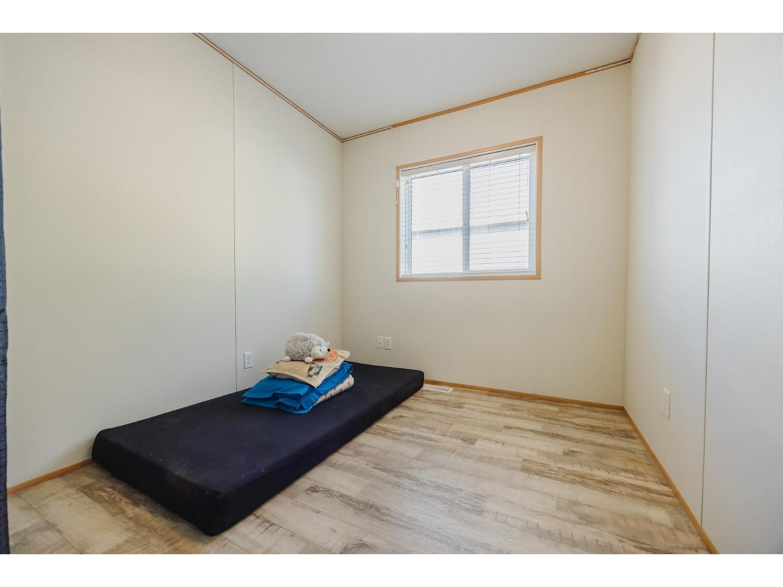 28 9267 SHOOK ROAD, Mission