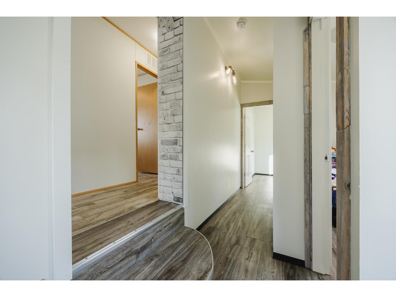 28 9267 SHOOK ROAD, Mission